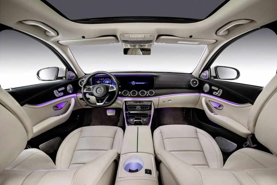  Mercedes-Benz E320 L 4Matic AMG Line 2016 года  (фото 9 из 11)